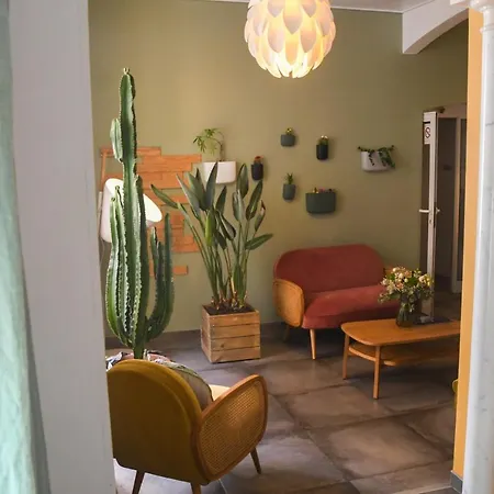 Du Palais Centre 2* Bastia