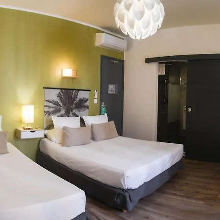 Du Palais Centre 2* باستيا