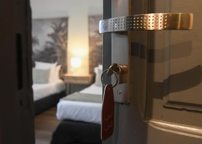 Du Palais Centre Hotel 2*