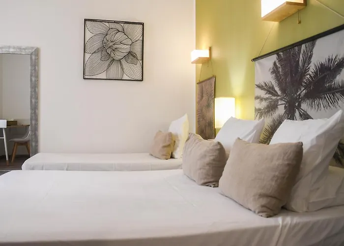 Du Palais Centre Hotel 2*