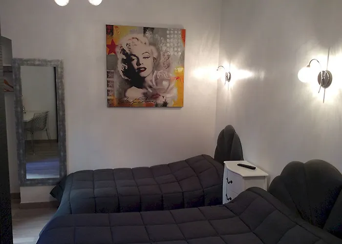 Du Palais Centre Hotel