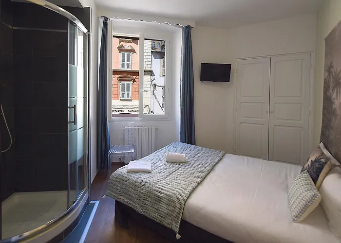 Du Palais Centre 2* Bastia (Corsica)