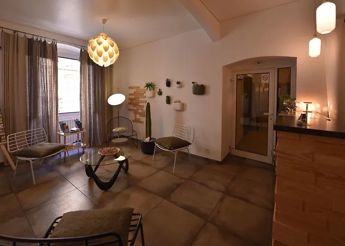 Hotel Du Palais Bastia Centre 2* Бастия